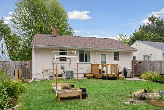 2193 Waukon Avenue, Saint Paul, MN 55119