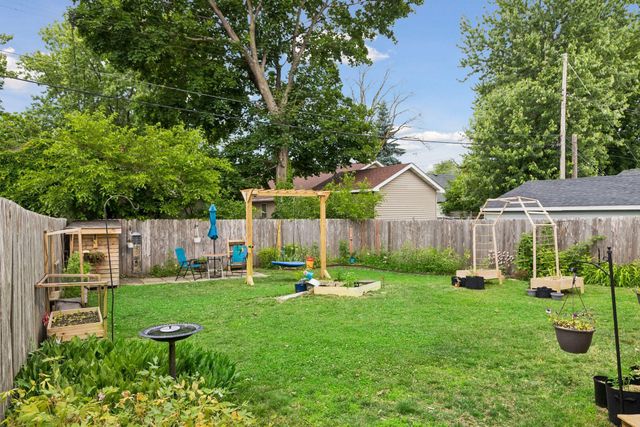 2193 Waukon Avenue, Saint Paul, MN 55119