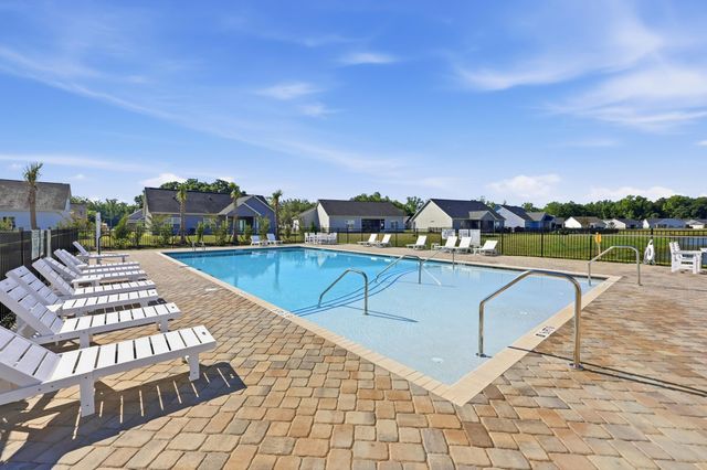 105 N Levee Drive, Georgetown, SC 29440
