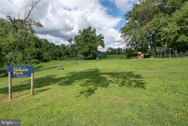 1416 STEEL RD, Havertown, PA 19083