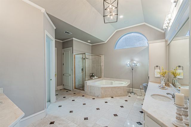 1305 Silverlake Road, Mckinney, TX 75072