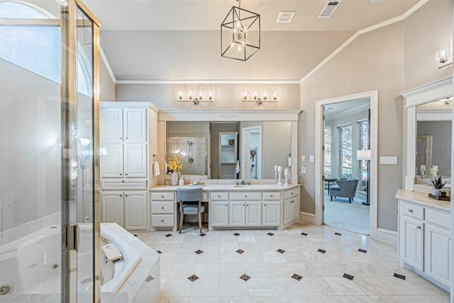 1305 Silverlake Road, Mckinney, TX 75072