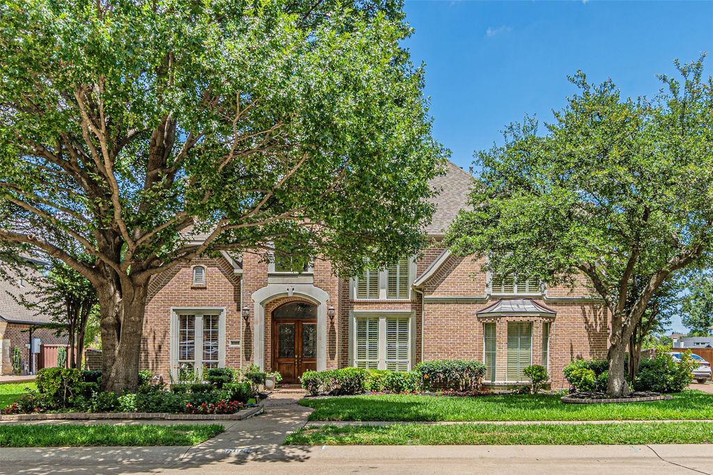 1305 Silverlake Road, Mckinney, TX 75072