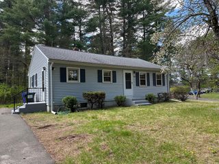 68 Baldwin Dr, Hampden, MA 01036