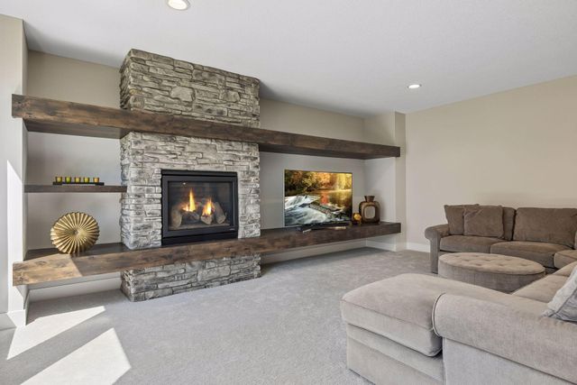 16395 56th Avenue N, Plymouth, MN 55446