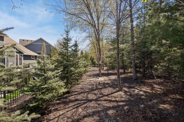 16395 56th Avenue N, Plymouth, MN 55446