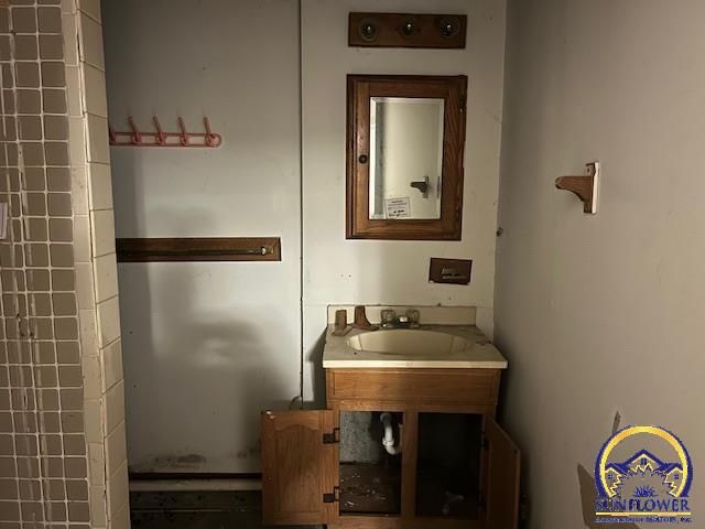 3513 SW Moundview DR, Topeka, KS 66614