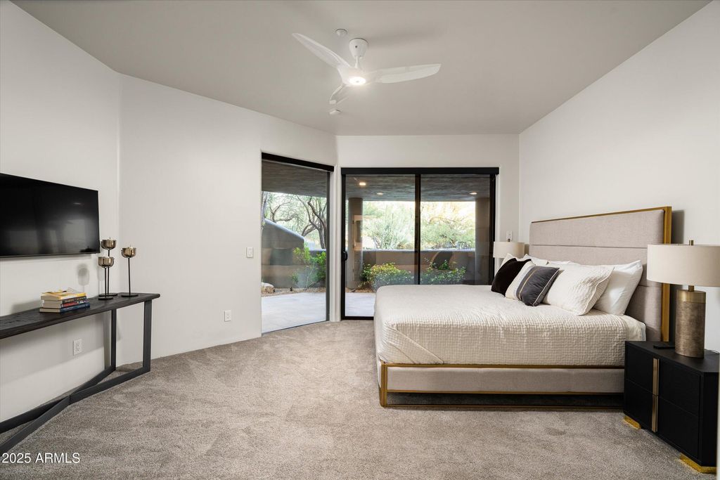 Image 29 of property listing at 37661 N 94TH Street, Scottsdale, AZ 85262