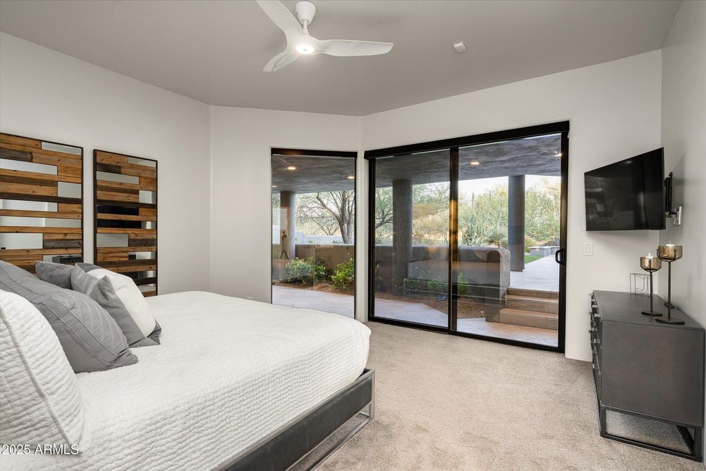 Image 31 of property listing at 37661 N 94TH Street, Scottsdale, AZ 85262