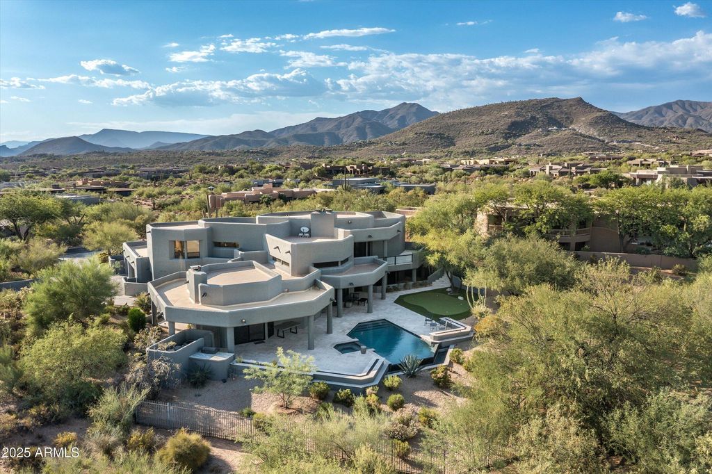 Image 41 of property listing at 37661 N 94TH Street, Scottsdale, AZ 85262