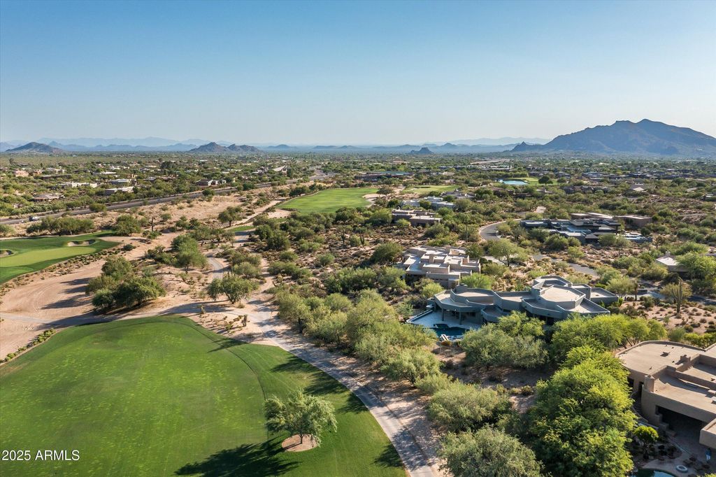 Image 42 of property listing at 37661 N 94TH Street, Scottsdale, AZ 85262