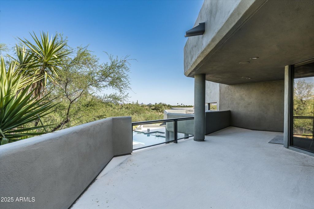 Image 43 of property listing at 37661 N 94TH Street, Scottsdale, AZ 85262