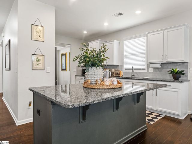 206 E Fair Haven Lane, Lyman, SC 29365