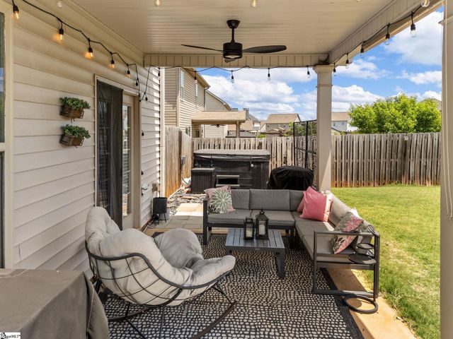 206 E Fair Haven Lane, Lyman, SC 29365