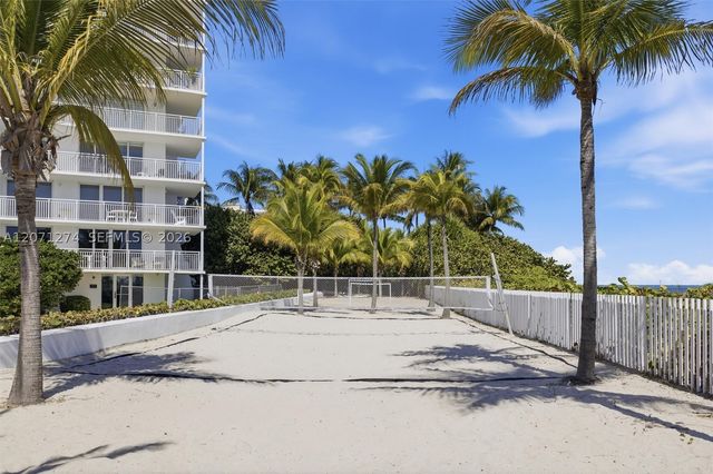 613 Ocean Dr 5D, Key Biscayne, FL 33149