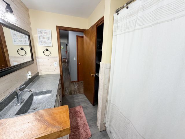 410 Galena Street, Worthington, MN 56187