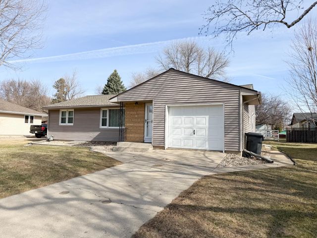 410 Galena Street, Worthington, MN 56187
