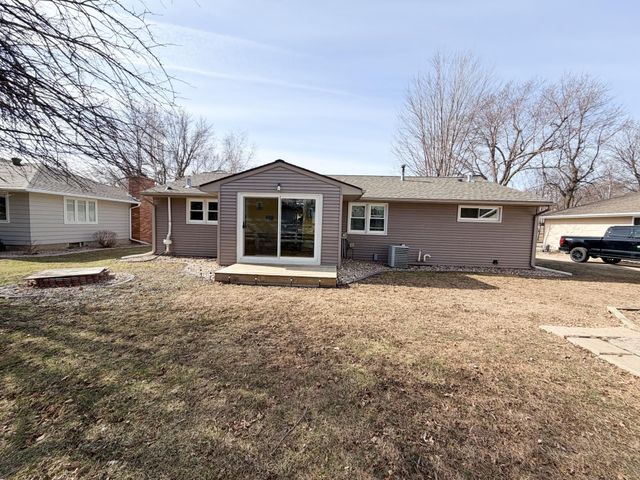 410 Galena Street, Worthington, MN 56187