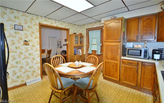 667 Hyatt Ave., Campbell, OH 44405