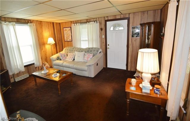 667 Hyatt Ave., Campbell, OH 44405