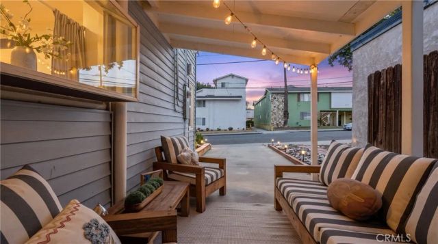 1652 Loma Avenue, Long Beach, CA 90804