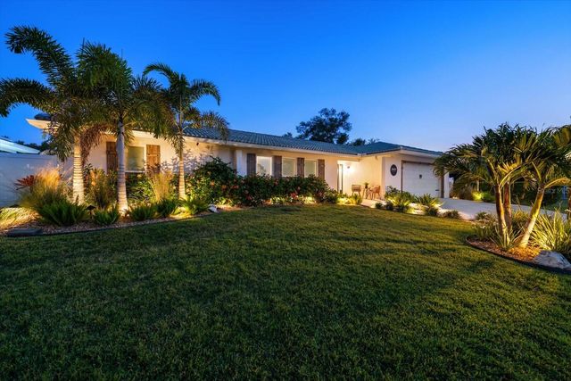 1049 MCCARTY STREET, Dunedin, FL 34698