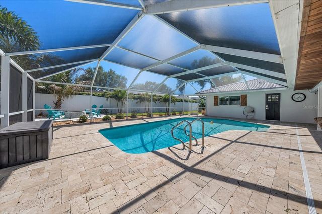 1049 MCCARTY STREET, Dunedin, FL 34698