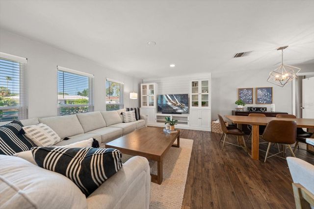 1049 MCCARTY STREET, Dunedin, FL 34698