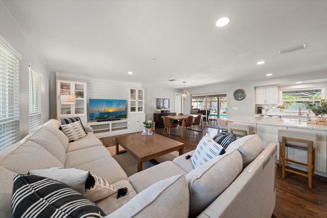 1049 MCCARTY STREET, Dunedin, FL 34698