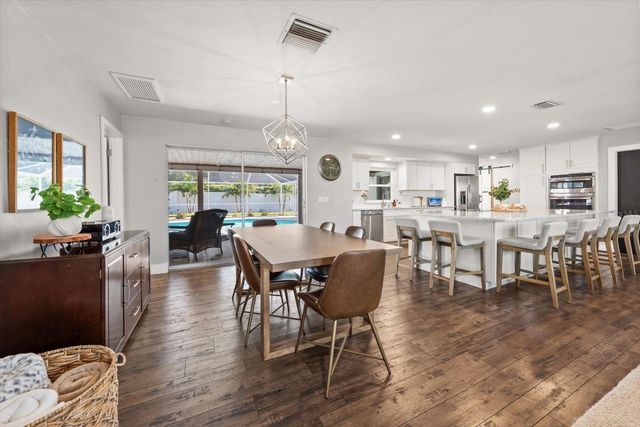 1049 MCCARTY STREET, Dunedin, FL 34698