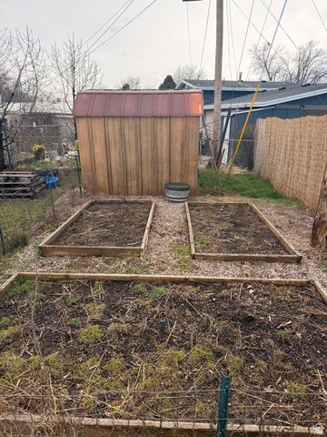 84 E DIAMOND ST, Layton, UT 84041