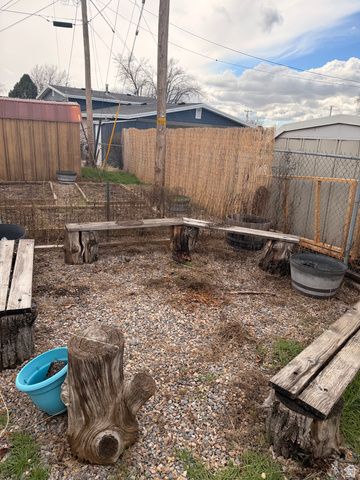 84 E DIAMOND ST, Layton, UT 84041