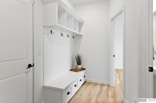 11907 Horizon Street, Papillion, NE 68046