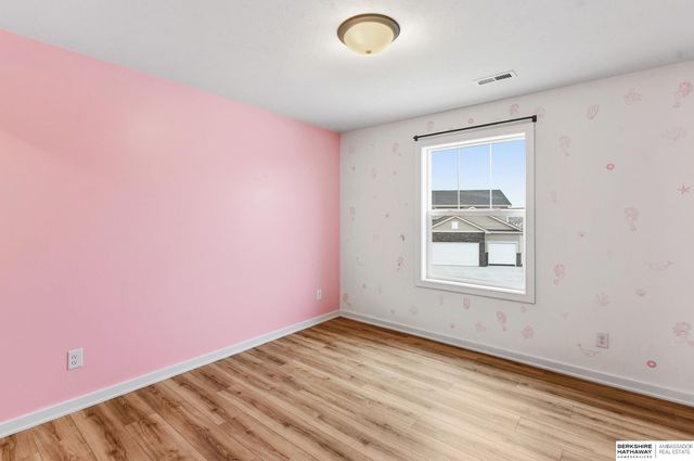 11907 Horizon Street, Papillion, NE 68046