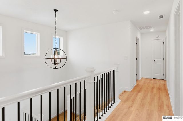 11907 Horizon Street, Papillion, NE 68046