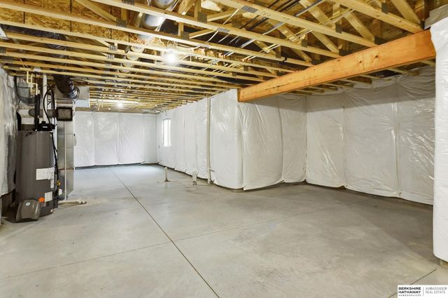 11907 Horizon Street, Papillion, NE 68046