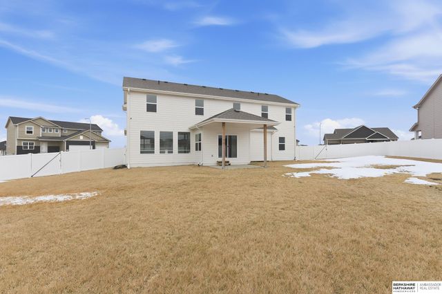 11907 Horizon Street, Papillion, NE 68046
