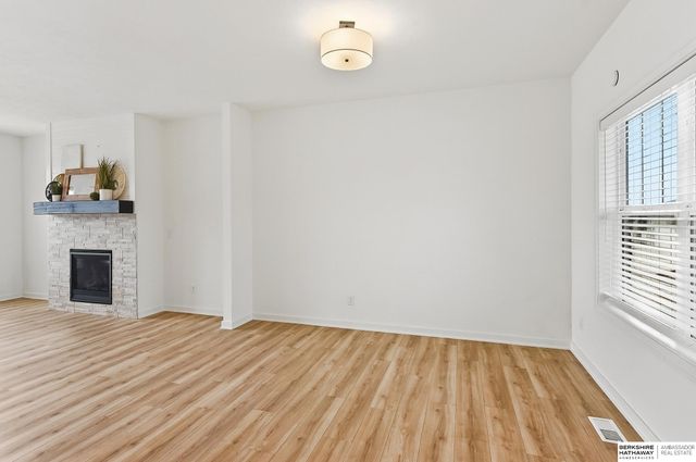 11907 Horizon Street, Papillion, NE 68046