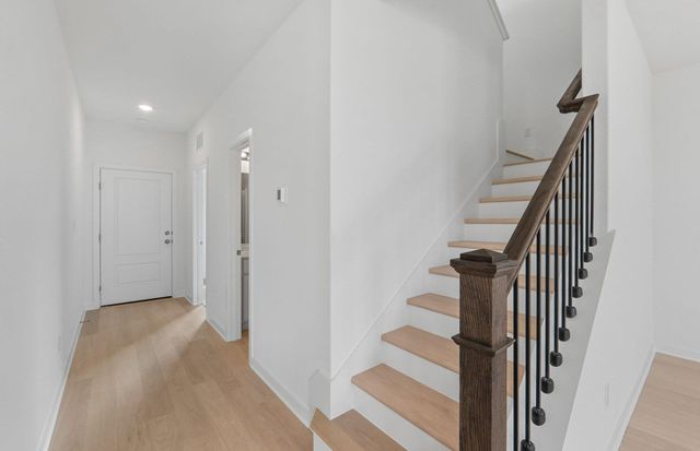 111 Blackfoot Daisy PATH, San Marcos, TX 78666