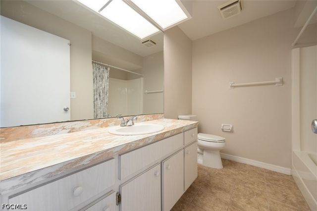 4928 Vincennes ST C8, Cape Coral, FL 33904