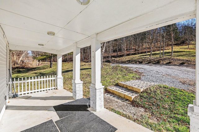 3888 Hathaway Road, Union, KY 41091