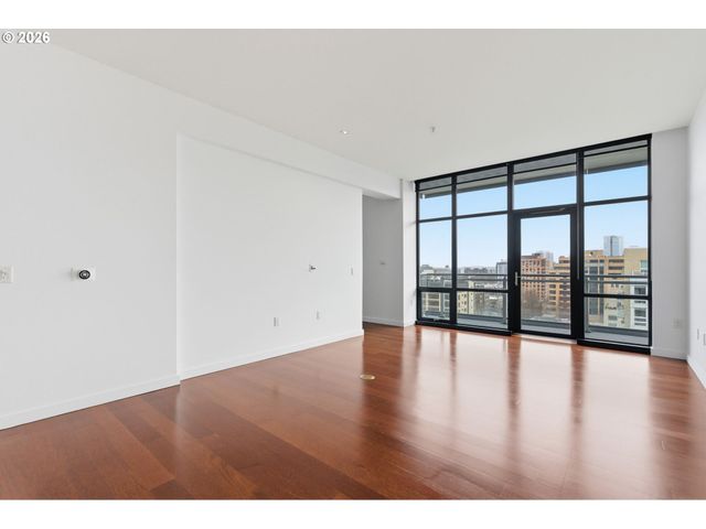 1025 Nw Couch St 1019, Portland, OR 97209