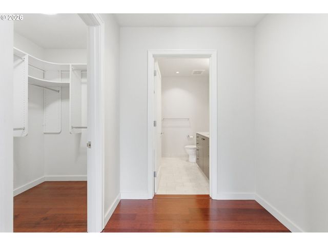 1025 Nw Couch St 1019, Portland, OR 97209