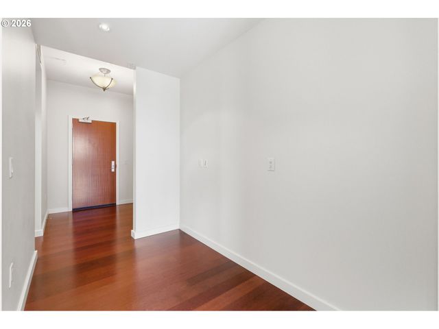 1025 Nw Couch St 1019, Portland, OR 97209