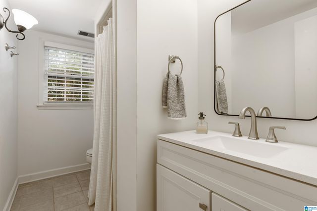 3550 BURNTLEAF LANE, Hoover, AL 35226