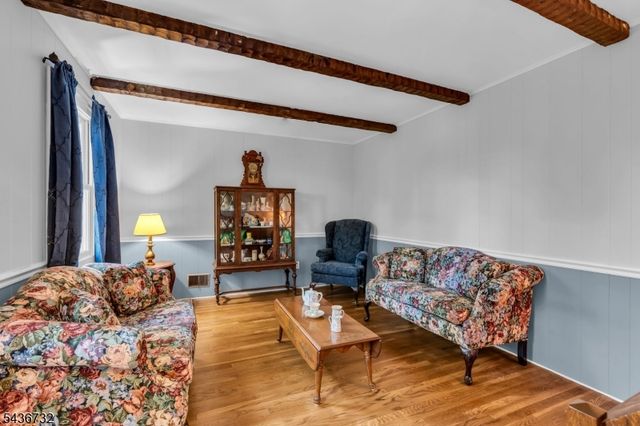 19 Mccann Mill Rd, Tewksbury Twp., NJ 07979