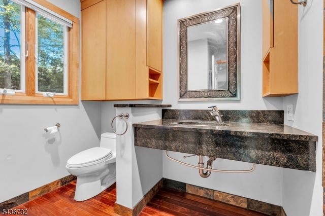 19 Mccann Mill Rd, Tewksbury Twp., NJ 07979