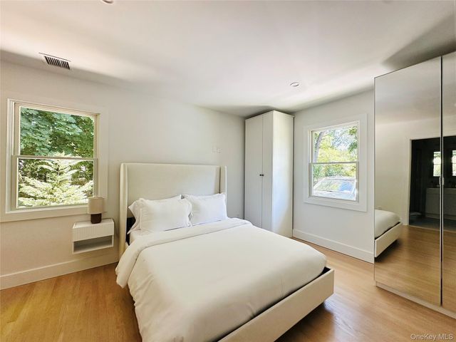 45 Yale Drive, Hampton Bays, NY 11946