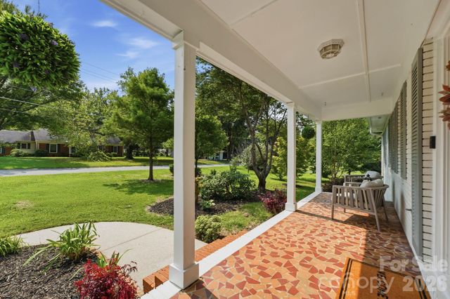 19924 Floral Lane, Cornelius, NC 28031