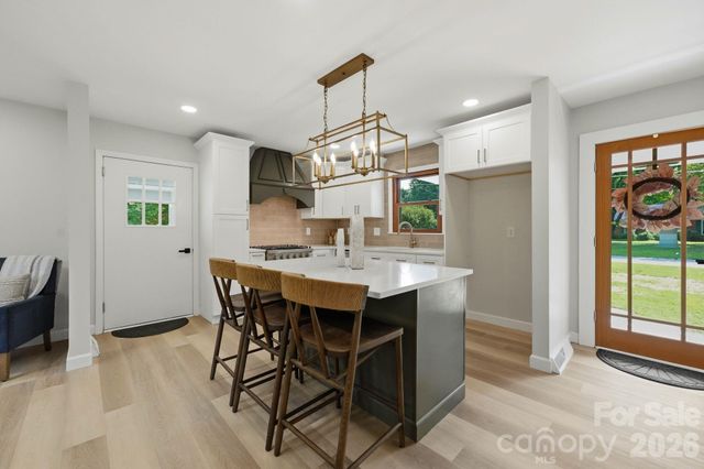 19924 Floral Lane, Cornelius, NC 28031